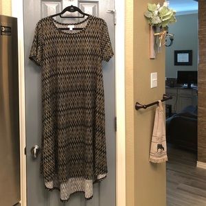 LuLaRoe Carly (Elegant Collection)